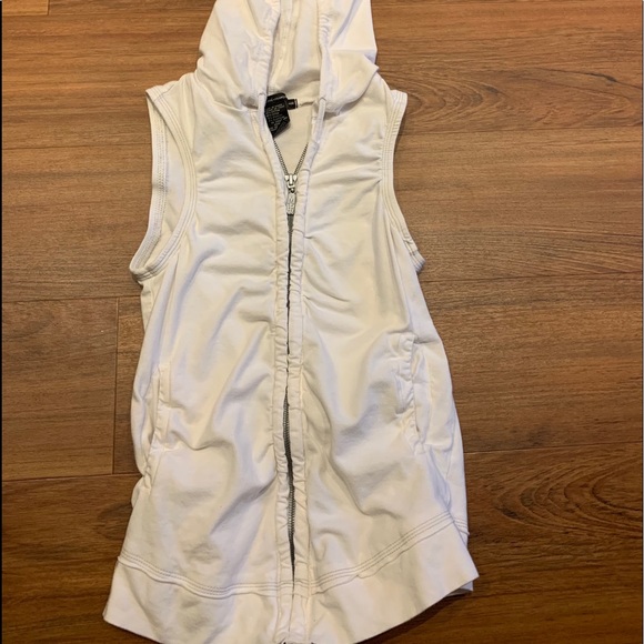 Sleeveless Zip Up FRENCH BRAND - Picture 1 of 3
